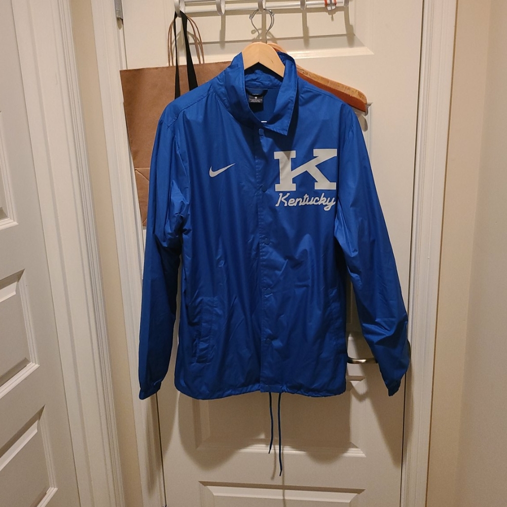 Nike shield coaches jacket University of Kentucky